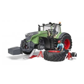 Tractor Fendt 1050 Vario cu mecanic