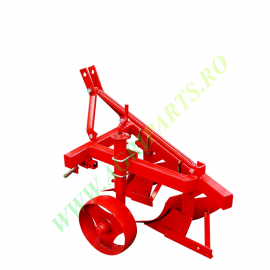 Plug agricol 2 trupite pentru tractor 15-25 CP, latime 400 mm, adancime 200-250 mm, 64 Kg.