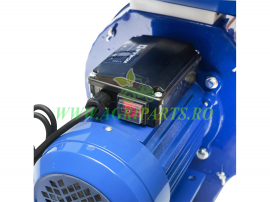 Moara cereale elctrica 3.9 KW, 220V, viteza 3000 r/min, capacitate 200 Kg/h, 4 site incluse